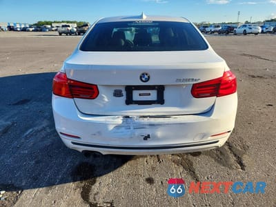 Zdjęcie 6 z 12 samochodu: 2018 BMW 3ER 330E VIN:WBA8E1C53JA177927 - miniatura