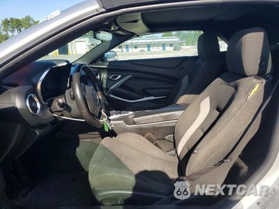 Zdjęcie 7 z 12 samochodu: 2018 CHEVROLET CAMARO LT VIN:1G1FB3DX2J0128201 - miniatura