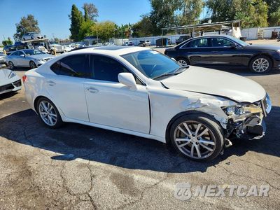 Czwarte zdjęcie samochodu z boku: 2006 LEXUS IS 350 VIN:JTHBE262465011446 - miniatura