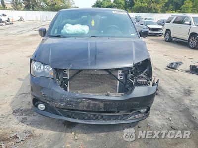 Piąte zdjęcie samochodu w środku: 2019 DODGE GRAND CARAVAN SXT VIN:2C4RDGCG2KR586688 - miniatura