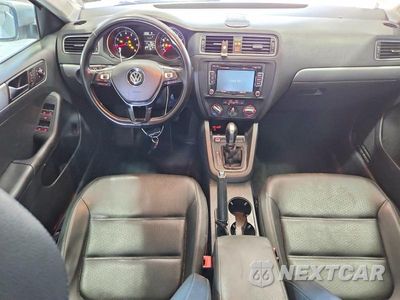Zdjęcie 8 z 12 samochodu: 2015 VOLKSWAGEN JETTA SE VIN:3VWD17AJ0FM303006 - miniatura