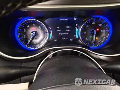 Zdjęcie 9 z 15 samochodu: 2023 CHRYSLER PACIFICA TOURING L VIN:2C4RC1BG9PR530532 - miniatura