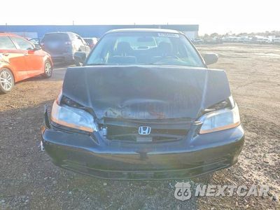 Piąte zdjęcie samochodu w środku: 2001 HONDA ACCORD LX VIN:1HGCG56461A065366 - miniatura