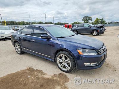 Czwarte zdjęcie samochodu z boku: 2014 VOLKSWAGEN PASSAT SE VIN:1VWBN7A31EC018098 - miniatura