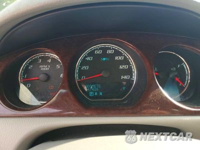 Zdjęcie 9 z 12 samochodu: 2010 BUICK LUCERNE CXL VIN:1G4HC5E18AU101348 - miniatura