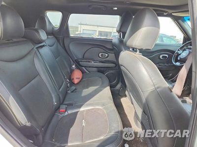 Zdjęcie 10 z 12 samochodu: 2015 KIA SOUL + VIN:KNDJP3A59F7136588 - miniatura