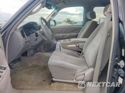 Zdjęcie 7 z 12 samochodu: 2004 TOYOTA TUNDRA SR5 VIN:5TBRN34194S444809 - miniatura