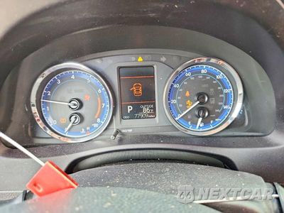 Zdjęcie 9 z 12 samochodu: 2018 TOYOTA COROLLA LE VIN:5YFBURHEXJP741927 - miniatura