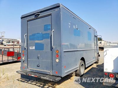 Trzecie zdjęcie samochodu z tyłu: 2020 FREIGHTLINER MT45G CHASSIS DELIVERY TRUCK VIN:4UZAC2EA9LCMH7772 - miniatura