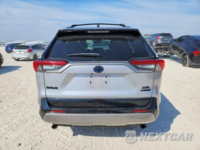 Zdjęcie 6 z 13 samochodu: 2024 TOYOTA RAV4 XSE VIN:2T3E6RFV2RW069048 - miniatura