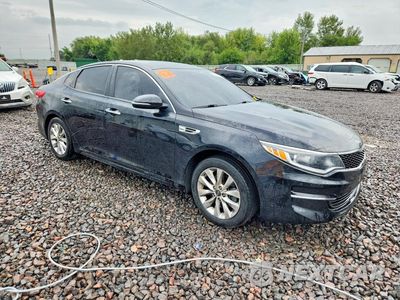Czwarte zdjęcie samochodu z boku: 2018 KIA OPTIMA LX VIN:5XXGT4L32JG261326 - miniatura