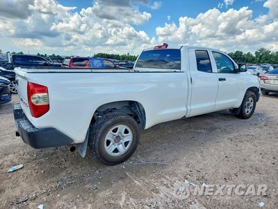 Trzecie zdjęcie samochodu z tyłu: 2020 TOYOTA TUNDRA SR VIN:5TFTY5F17LX011219 - miniatura