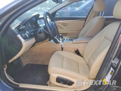 Zdjęcie 7 z 12 samochodu: 2015 BMW 528 I VIN:WBA5A5C55FD525013 - miniatura