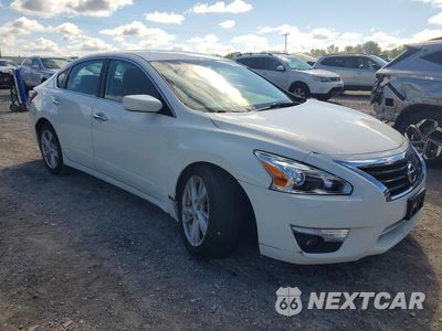 Czwarte zdjęcie samochodu z boku: 2015 NISSAN ALTIMA 2.5 SV VIN:1N4AL3AP8FC409496 - miniatura