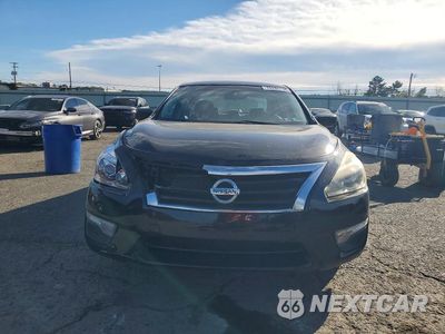 Piąte zdjęcie samochodu w środku: 2014 NISSAN ALTIMA 2.5 S VIN:1N4AL3AP2EC161177 - miniatura
