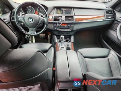 Zdjęcie 8 z 12 samochodu: 2013 BMW X6 XDRIVE50I VIN:5UXFG8C54DL591836 - miniatura