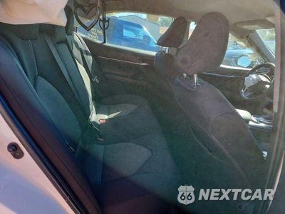 Zdjęcie 10 z 12 samochodu: 2021 TOYOTA CAMRY LE VIN:4T1C11BK3MU029727 - miniatura