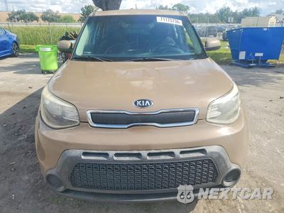 Piąte zdjęcie samochodu w środku: 2016 KIA SOUL BASE VIN:KNDJN2A28G7310707 - miniatura