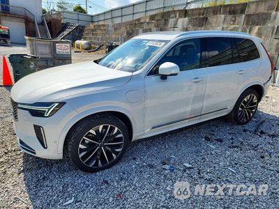 2025 VOLVO XC90 ULTRA YV4H60PG1S1371473 - główne zdjęcie licytacji z USA - miniatura