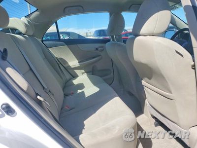 Zdjęcie 10 z 13 samochodu: 2013 TOYOTA COROLLA LE VIN:2T1BU4EE4DC085056 - miniatura