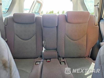 Zdjęcie 10 z 14 samochodu: 2006 TOYOTA RAV4 BASE VIN:JTMBK33V466003470 - miniatura