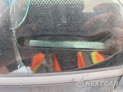 Zdjęcie 12 z 12 samochodu: 2004 TOYOTA CAMRY LE VIN:JTDBE32K640286436 - miniatura