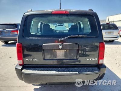 Zdjęcie 6 z 13 samochodu: 2011 DODGE NITRO SE VIN:1D4PT2GK1BW599101 - miniatura