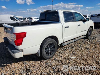 Trzecie zdjęcie samochodu z tyłu: 2018 NISSAN TITAN SV VIN:1N6AA1E60JN549610 - miniatura