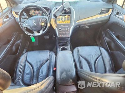 Zdjęcie 8 z 12 samochodu: 2016 LINCOLN MKC SELECT VIN:5LMCJ2C94GUJ01473 - miniatura