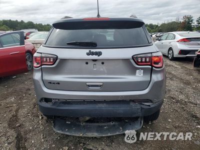 Zdjęcie 6 z 12 samochodu: 2019 JEEP COMPASS LATITUDE VIN:3C4NJDBB9KT593064 - miniatura