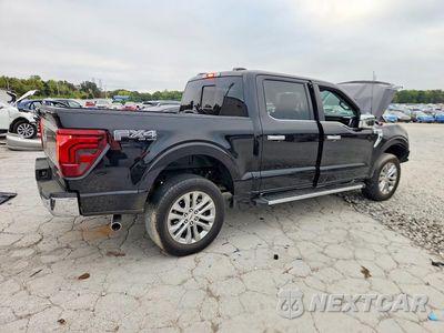 Trzecie zdjęcie samochodu z tyłu: 2025 FORD F150 LARIAT VIN:1FTFW5L57SKE94054 - miniatura