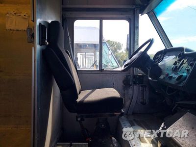 Zdjęcie 7 z 13 samochodu: 2019 FORD F59 DELIVERY TRUCK VIN:1F66F5KY7K0A15187 - miniatura