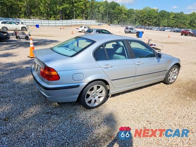 Trzecie zdjęcie samochodu z tyłu: 2003 BMW 3ER XI VIN:WBAEW53483PG23880 - miniatura