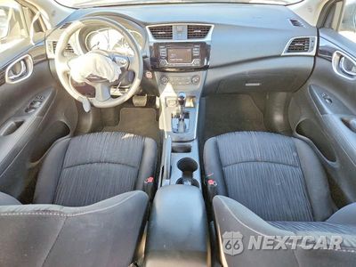 Zdjęcie 8 z 12 samochodu: 2017 NISSAN SENTRA SV VIN:3N1AB7AP9HL674801 - miniatura