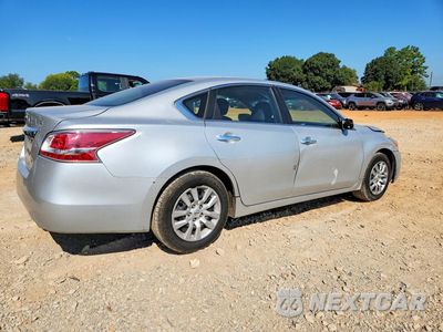 Trzecie zdjęcie samochodu z tyłu: 2014 NISSAN ALTIMA 2.5 S VIN:1N4AL3AP0EC424038 - miniatura
