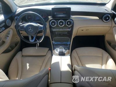 Zdjęcie 8 z 14 samochodu: 2016 MERCEDES-BENZ GLC 300 4MATIC VIN:WDC0G4KB4GF085945 - miniatura