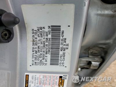 Zdjęcie 12 z 12 samochodu: 2005 TOYOTA COROLLA LE VIN:JTDBR32E552053846 - miniatura