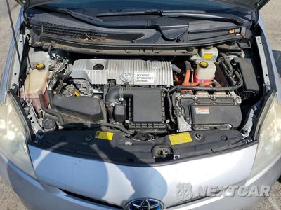 Zdjęcie 11 z 13 samochodu: 2013 TOYOTA PRIUS TWO VIN:JTDKN3DU4D0353064 - miniatura