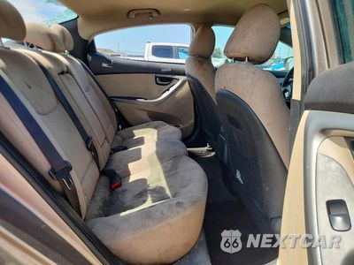 Zdjęcie 10 z 13 samochodu: 2015 HYUNDAI ELANTRA VIN:5NPDH4AE7FH574814 - miniatura