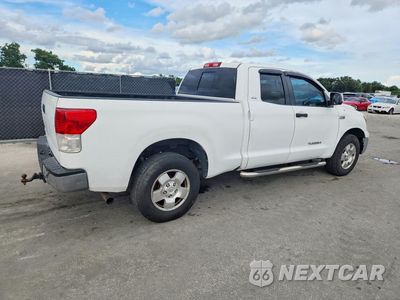 Trzecie zdjęcie samochodu z tyłu: 2010 TOYOTA TUNDRA DOUBLE CAB SR5 VIN:5TFRY5F15AX085407 - miniatura