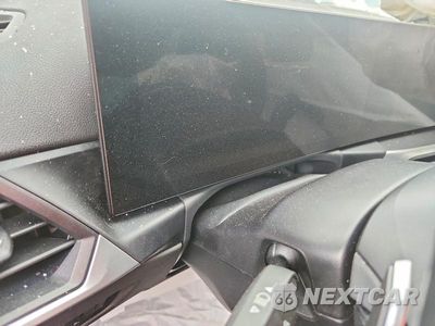 Zdjęcie 9 z 11 samochodu: 2023 BMW M340XI VIN:3MW49FF02P8D06325 - miniatura