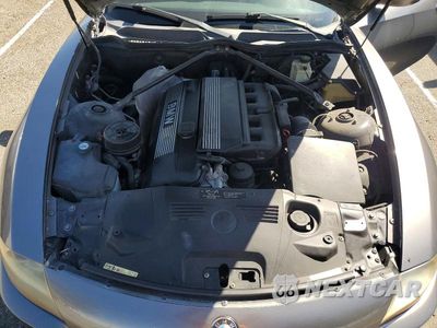 Zdjęcie 11 z 12 samochodu: 2003 BMW Z4 3.0 VIN:4USBT534X3LU00317 - miniatura