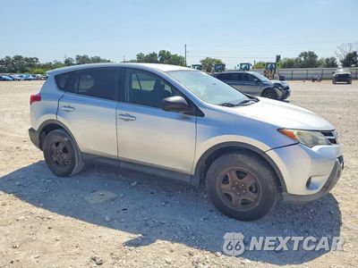 Czwarte zdjęcie samochodu z boku: 2015 TOYOTA RAV4 LE VIN:2T3BFREV2FW332672 - miniatura