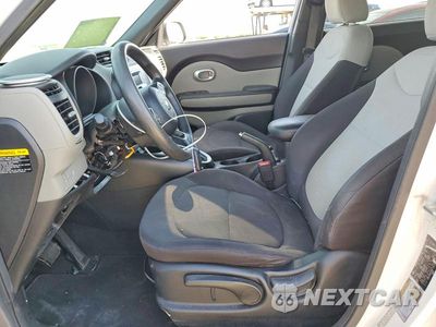 Zdjęcie 7 z 12 samochodu: 2015 KIA SOUL BASE VIN:KNDJN2A26F7141544 - miniatura