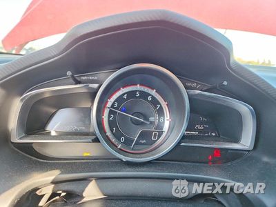 Zdjęcie 9 z 12 samochodu: 2016 MAZDA 3 GRAND TOURING VIN:JM1BM1N33G1343721 - miniatura