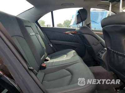 Zdjęcie 10 z 12 samochodu: 2006 MERCEDES-BENZ E 500 VIN:WDBUF70J86A973999 - miniatura