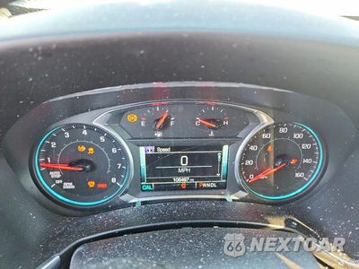 Zdjęcie 9 z 12 samochodu: 2018 CHEVROLET EQUINOX PREMIER VIN:2GNAXMEV1J6124340 - miniatura