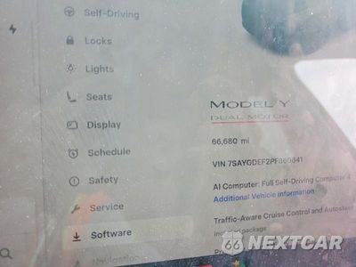 Zdjęcie 9 z 12 samochodu: 2023 TESLA MODEL Y VIN:7SAYGDEF2PF860841 - miniatura