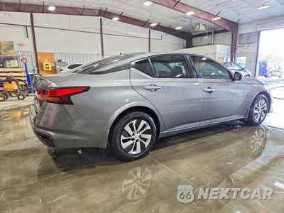 Trzecie zdjęcie samochodu z tyłu: 2020 NISSAN ALTIMA S VIN:1N4BL4BV8LC230426 - miniatura