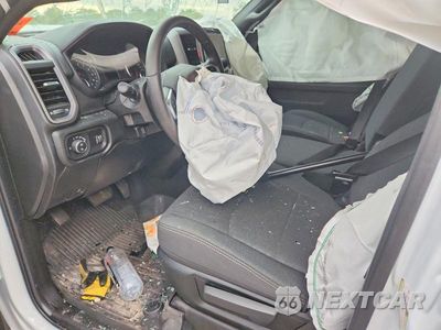 Zdjęcie 8 z 13 samochodu: 2026 RAM 2500 TRADESMAN VIN:3C6UR5CJ8TG319226 - miniatura